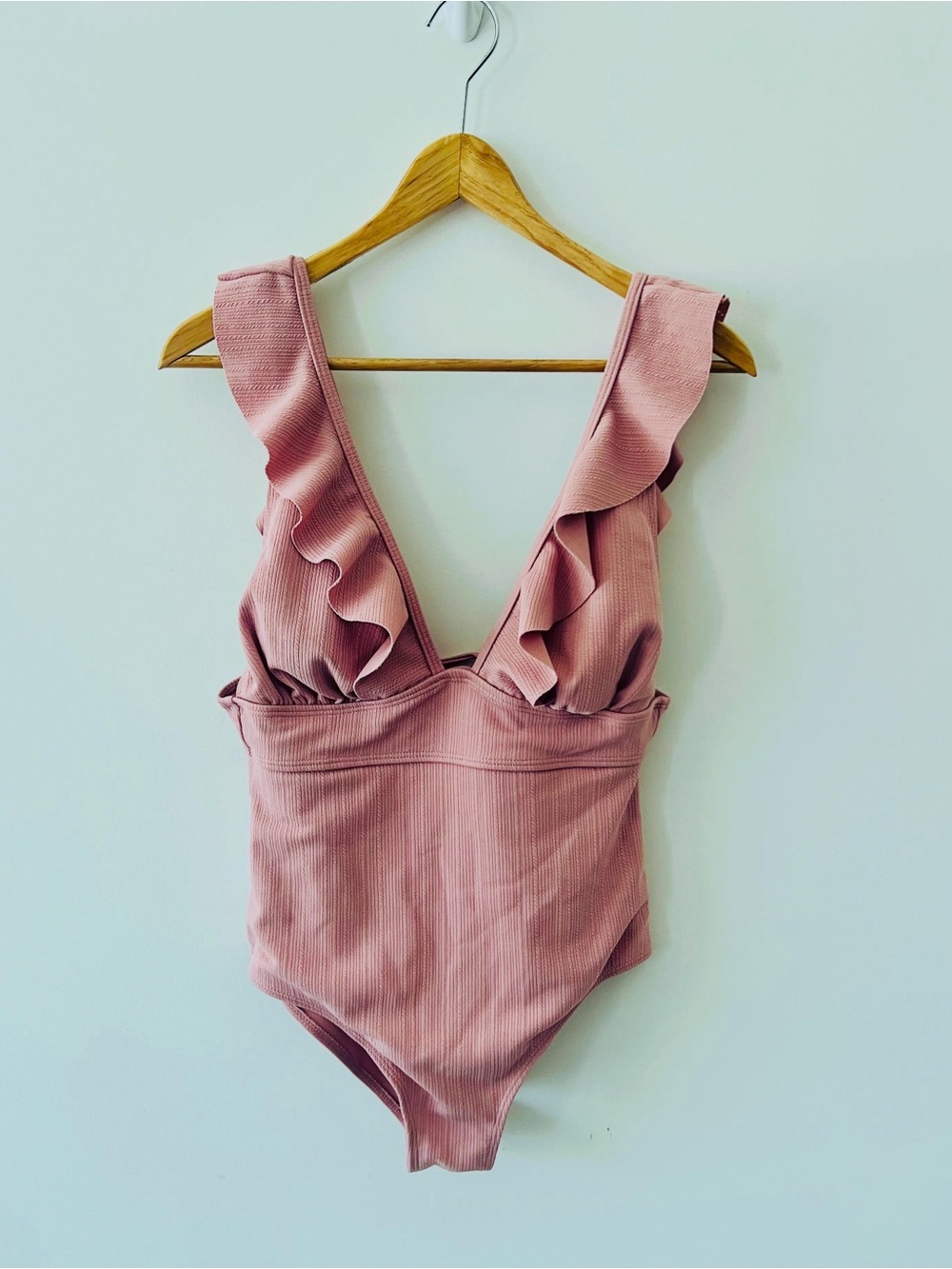 Mauve Dusty Rose Ruffle Low Cut One Piece Bathing Suit Swimsuit Large